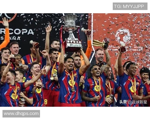 德杯决赛穆西亚拉梅开二度助力球队夺冠展现超凡实力