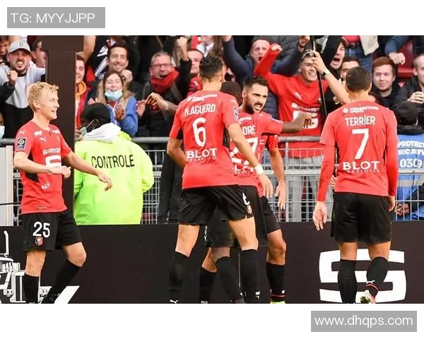 巴列卡诺主场被逼平！萨拉戈萨后防漏洞百出遭对手连入两球