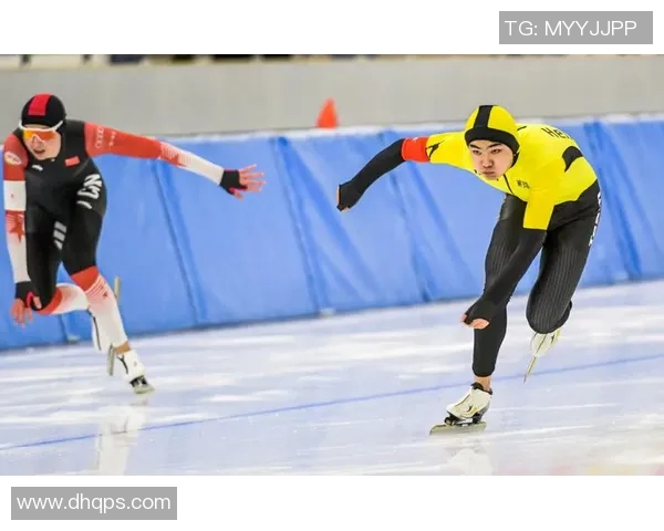 速度滑冰达标赛成绩正式公布选手表现引发关注与期待